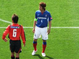 キャプテンマークをつけた勇蔵